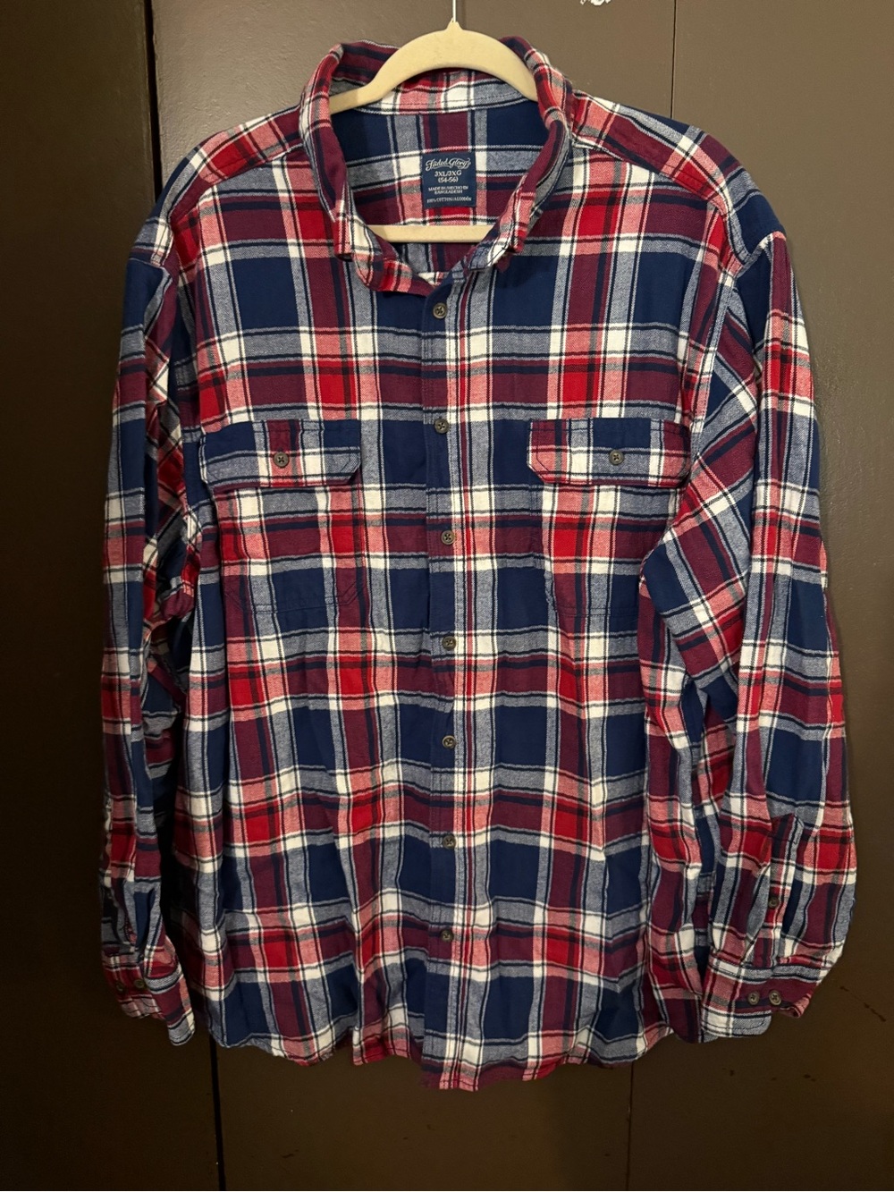 Faded Glory Red, Navy & White Plaid Button-Front Shirt
